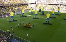 开云_关于巴塞罗那西甲战胜皇家社会莱万凌空破门的信息